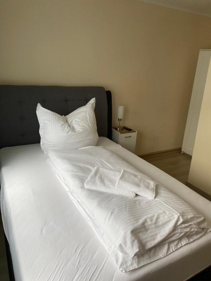 Apartments Am Bahnhof Ζίγκεν Εξωτερικό φωτογραφία